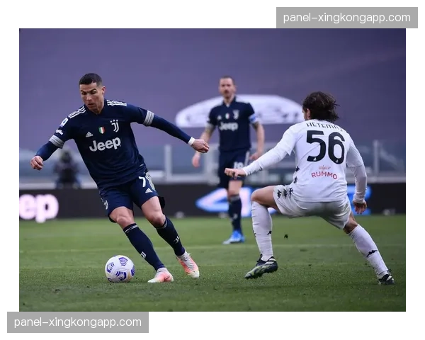 意甲官方宣布:下赛季起将在转播中实时显示球员“瞬时跑动强度”热图 意甲官方宣布:下赛季起将在转播中实时显示球员“瞬时跑动强度”热图